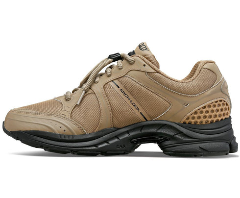 SAUCONY Progrid Triumph 4 Gorpcore Mens Sneakers