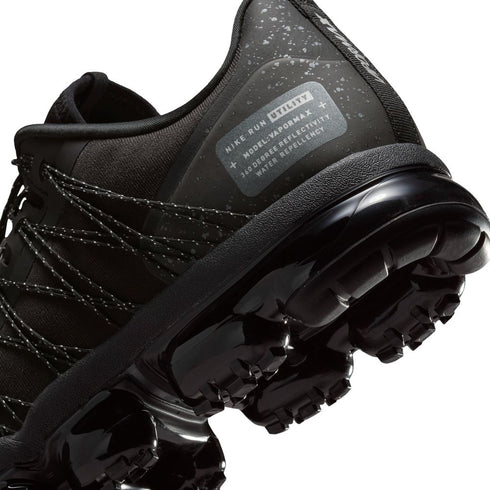 NIKE Air Vapormax Run Utility Mens Sneakers