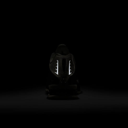 NIKE Shox R4 Womens Sneakers