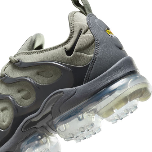 NIKE Air Vapormax Plus Mens Sneakers