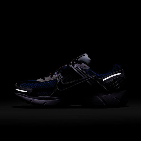 NIKE Zoom Vomero 5 SE Mens Sneakers