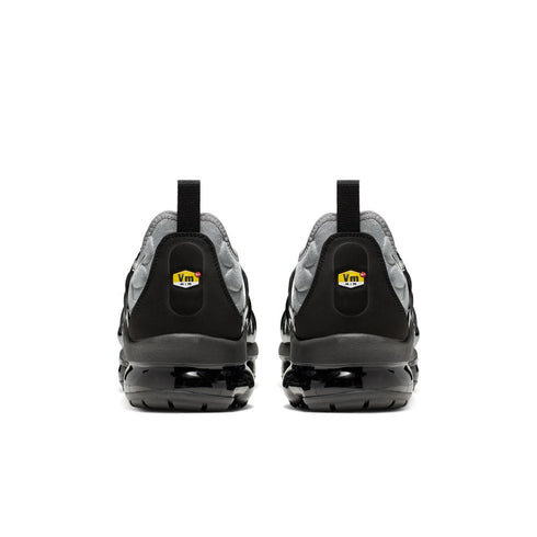 NIKE Air Vapormax Plus Mens Sneakers