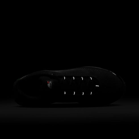 NIKE Air Max DN Mens Sneakers