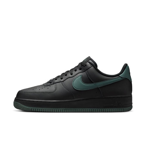 NIKE Air Force 1 '07 Mens Sneakers