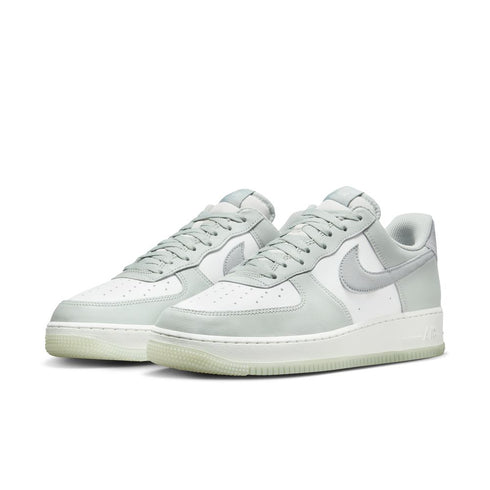 NIKE Air Force 1 '07 Lv8 Mens Sneakers
