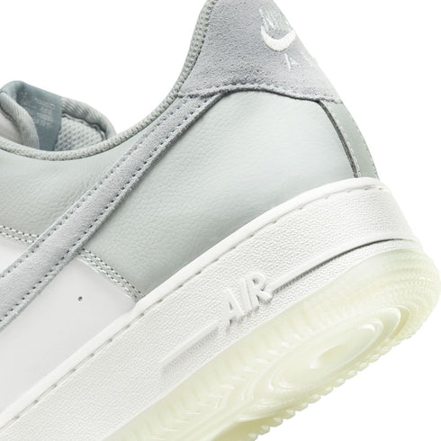 NIKE Air Force 1 '07 Lv8 Mens Sneakers