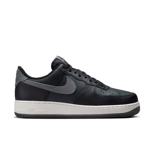 NIKE Air Force 1 '07 Lv8 Mens Sneakers
