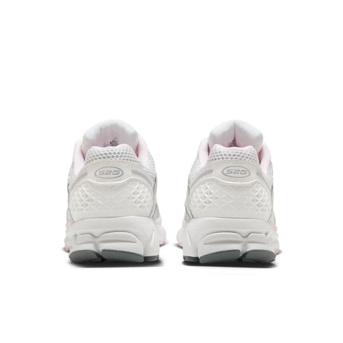 NIKE Zoom Vomero 5 Womens Sneakers