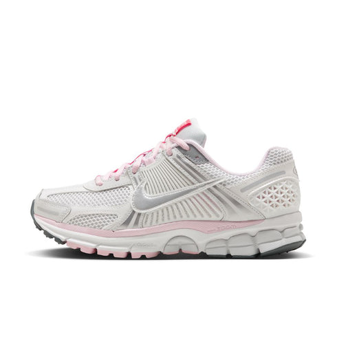 NIKE Zoom Vomero 5 Womens Sneakers