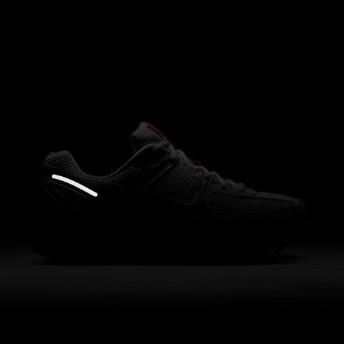 NIKE Zoom Vomero 5 Womens Sneakers