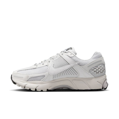 NIKE Zoom Vomero 5 Womens Sneakers