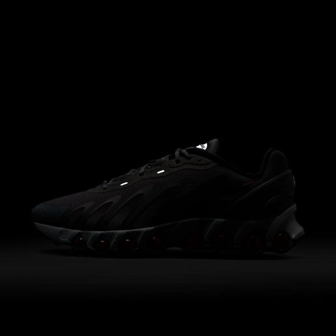 NIKE Air Max Dn8 Mens Sneakers