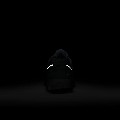 NIKE Zoom Vomero 5 Mens Sneakers