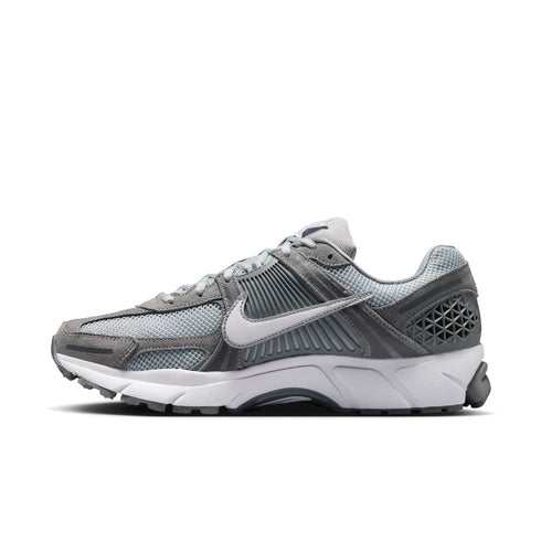 NIKE Zoom Vomero 5 Mens Sneakers