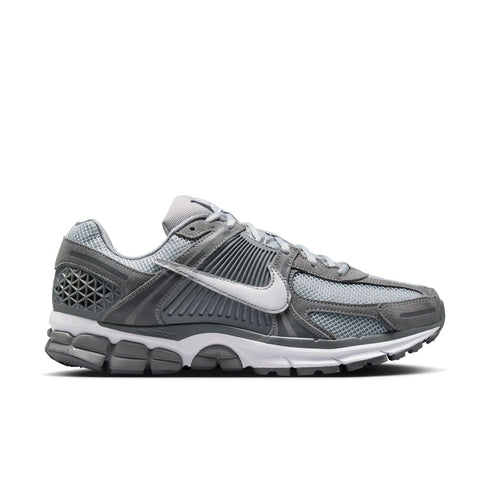 NIKE Zoom Vomero 5 Mens Sneakers