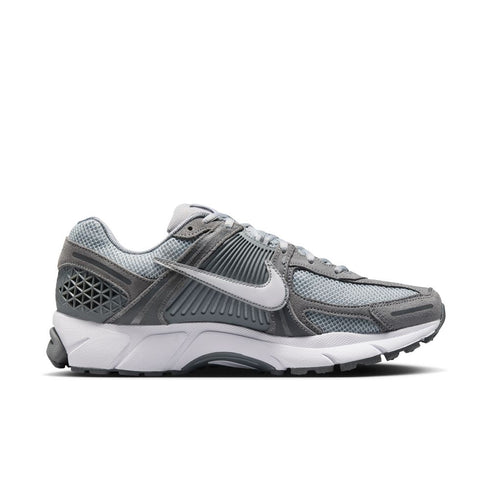 NIKE Zoom Vomero 5 Mens Sneakers