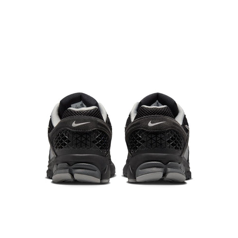 NIKE Zoom Vomero 5 Men's Sneakers