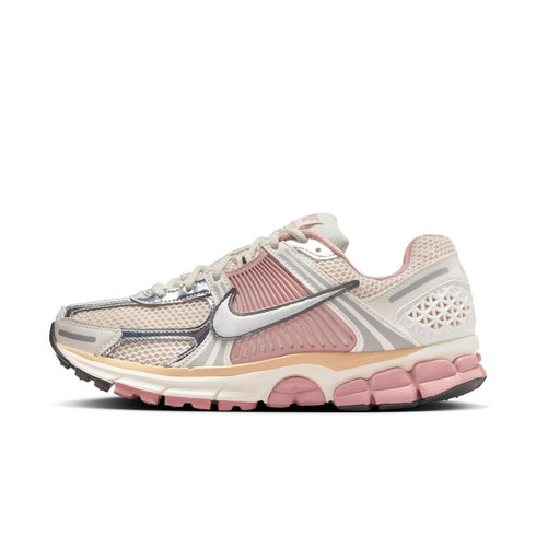 NIKE Zoom Vomero 5 Womens Sneakers