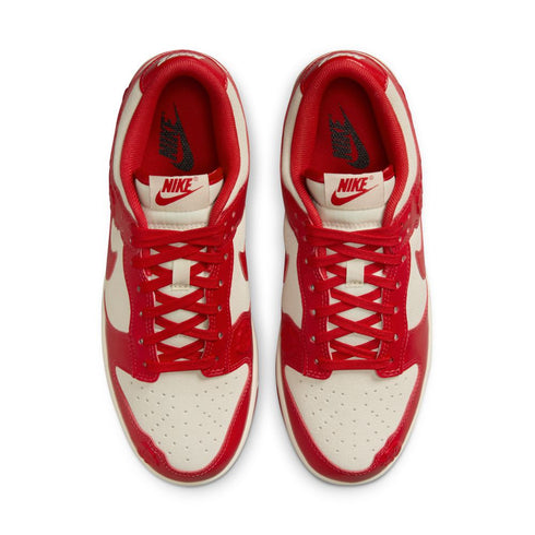 NIKE Dunk Low Womens Sneakers