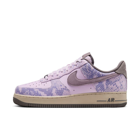 NIKE Air Force 1 '07 Lv8 Mens Sneakers