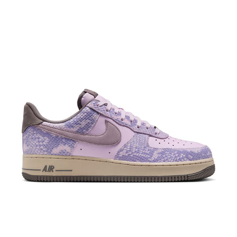 NIKE Air Force 1 '07 Lv8 Mens Sneakers