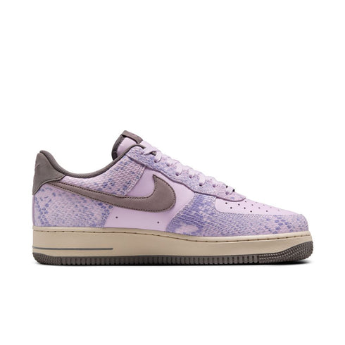 NIKE Air Force 1 '07 Lv8 Mens Sneakers