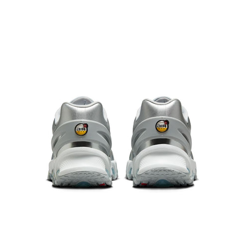 NIKE Air Max Dn8 Womens Sneakers