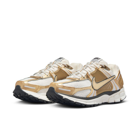 NIKE Zoom Vomero 5 Womens Sneakers