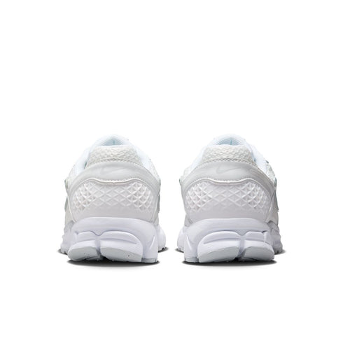 NIKE Zoom Vomero 5 Womens Sneakers