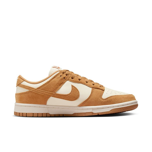 NIKE Dunk Low Womens Sneakers