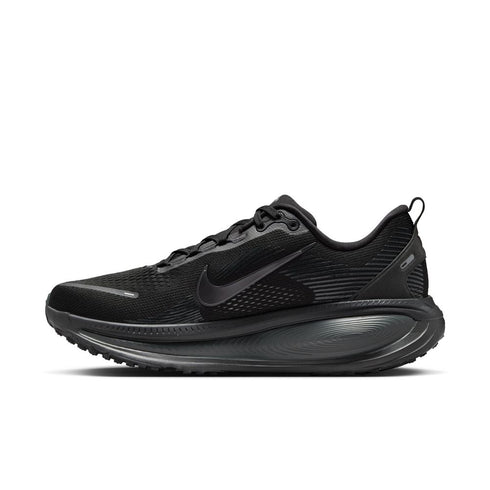 NIKE Vomero 18 Mens Sneakers