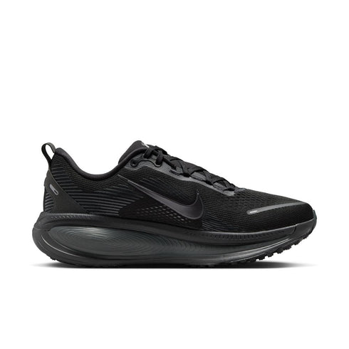 NIKE Vomero 18 Mens Sneakers