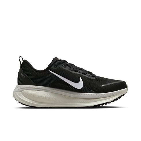 NIKE Vomero 18 Mens Sneakers
