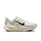 NIKE Vomero 18 Mens Sneakers
