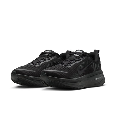 NIKE Vomero 18 Women's Sneakers
