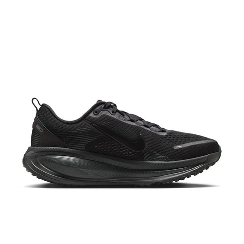 NIKE Vomero 18 Women's Sneakers