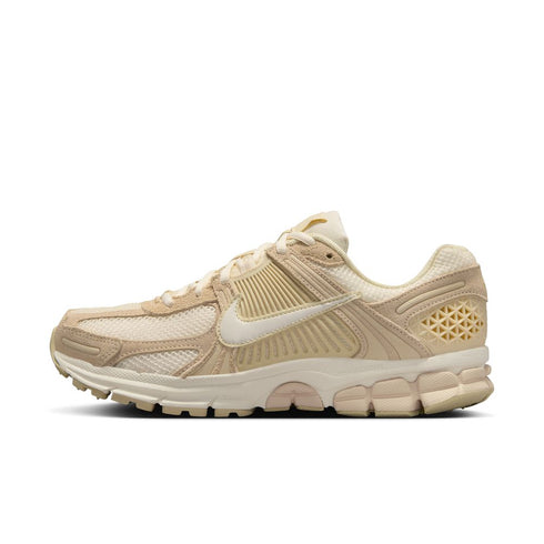 NIKE Zoom Vomero 5 Womens Sneakers