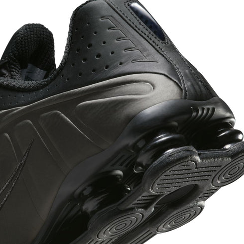 NIKE Shox R4 Mens Sneakers