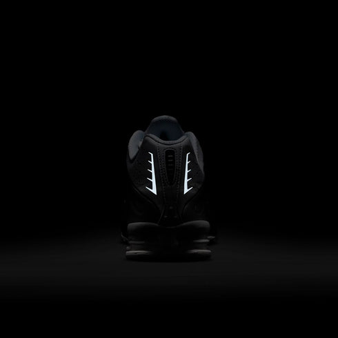 NIKE Shox R4 Mens Sneakers