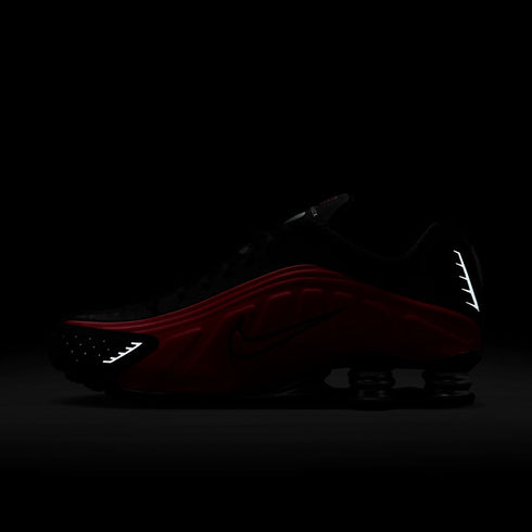 NIKE Shox R4 Mens Sneakers