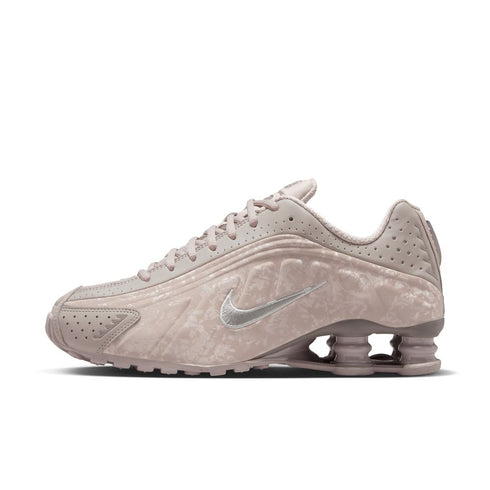 NIKE Shox R4 Womens Sneakers