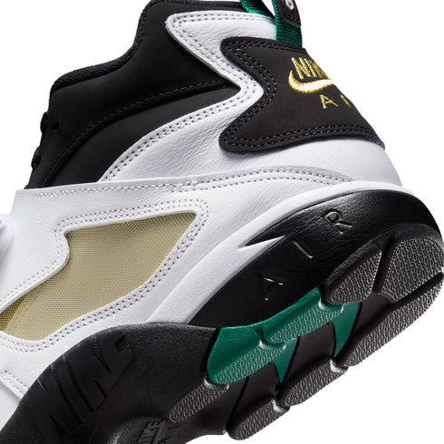 NIKE Air Diamond Turf 93 Mens Sneakers