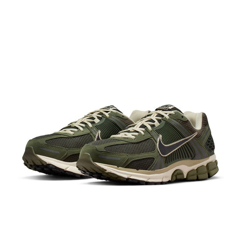 NIKE Zoom Vomero 5 SE Men's Sneakers