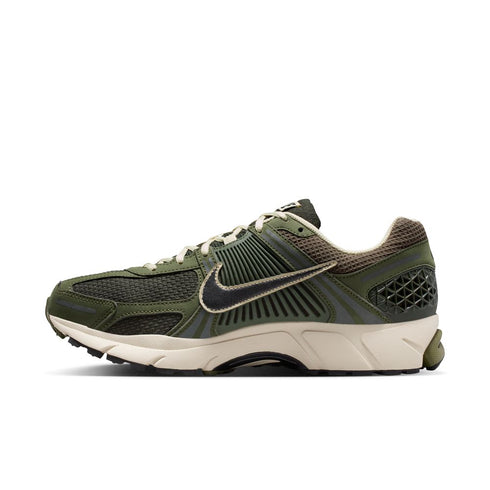 NIKE Zoom Vomero 5 SE Men's Sneakers