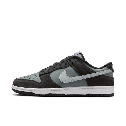 NIKE Dunk Low Mens Sneakers