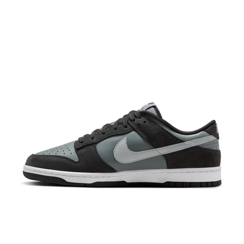 NIKE Dunk Low Mens Sneakers