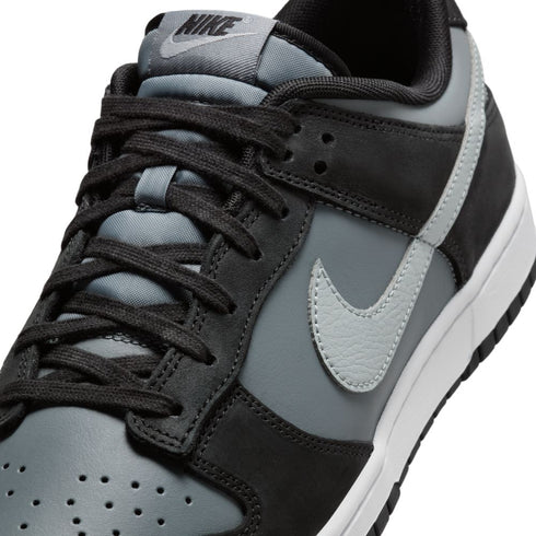 NIKE Dunk Low Mens Sneakers