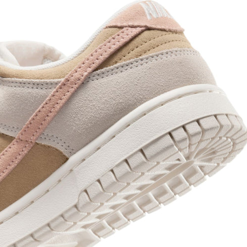 NIKE Dunk Low Mens Sneakers