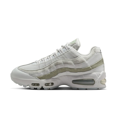 NIKE Air Max 95 Womens Sneakers