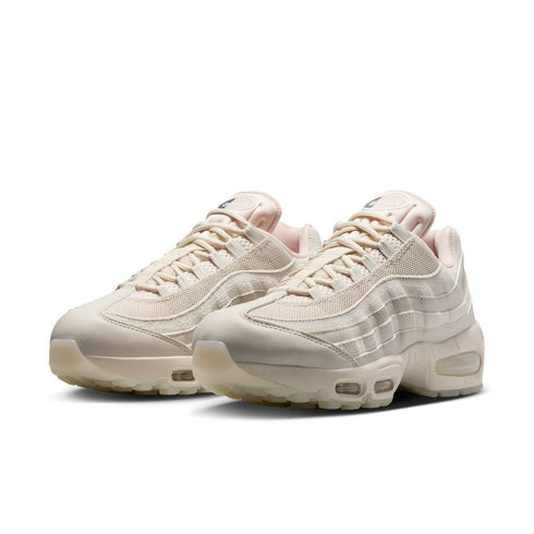 NIKE Air Max 95 Womens Sneakers